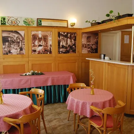 Peregrinus Hotel Hotel