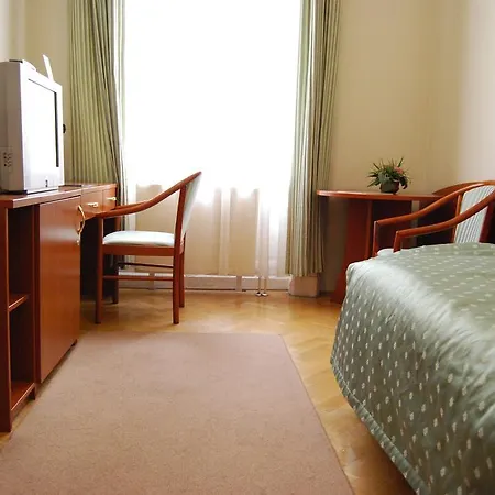 Peregrinus Hotel 3* Budapest