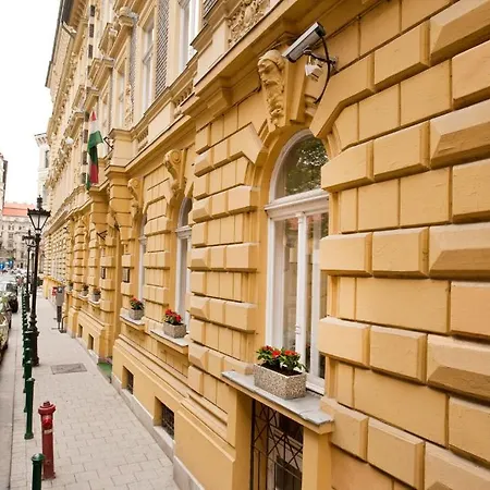Peregrinus Hotel Hotel 3*