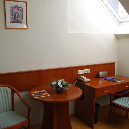 Peregrinus Hotel Hotel